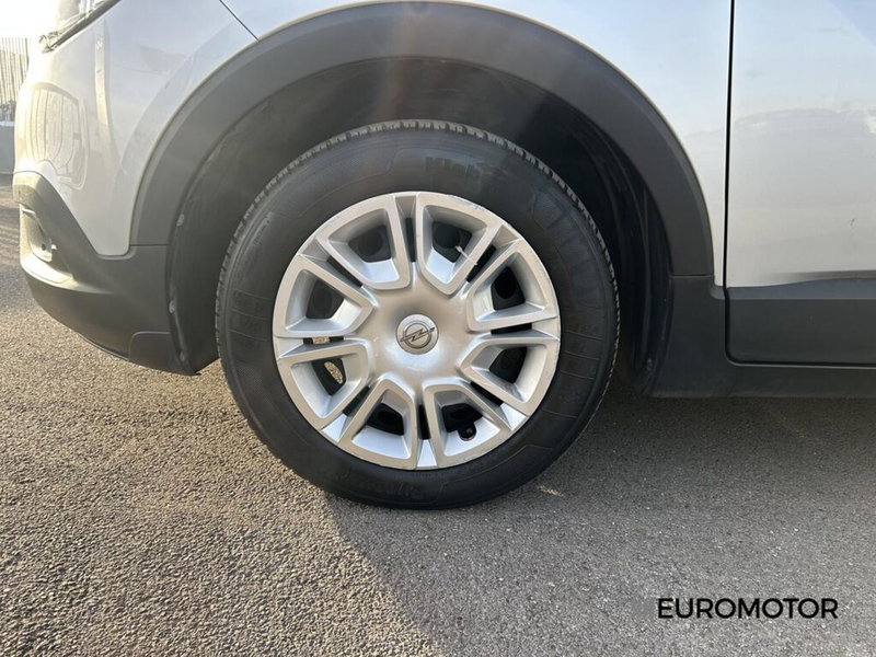 Opel Crossland X usata a Bari (11)