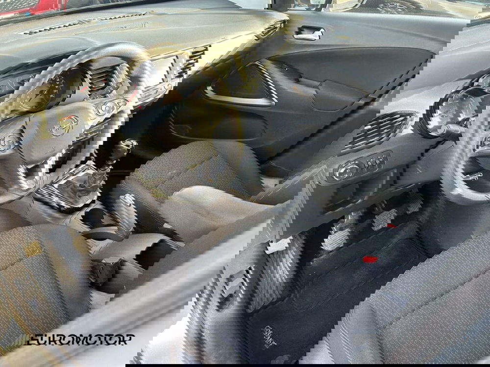 Opel Crossland X usata a Bari (11)