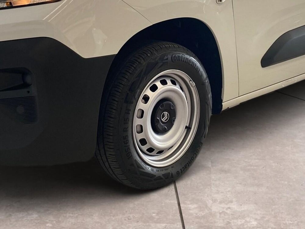 Citroen Berlingo Furgone nuova a Torino (14)