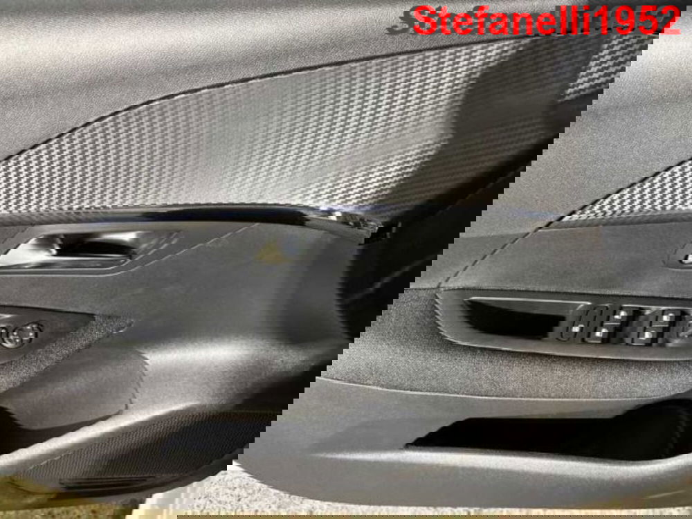 Peugeot 208 nuova a Bologna (10)