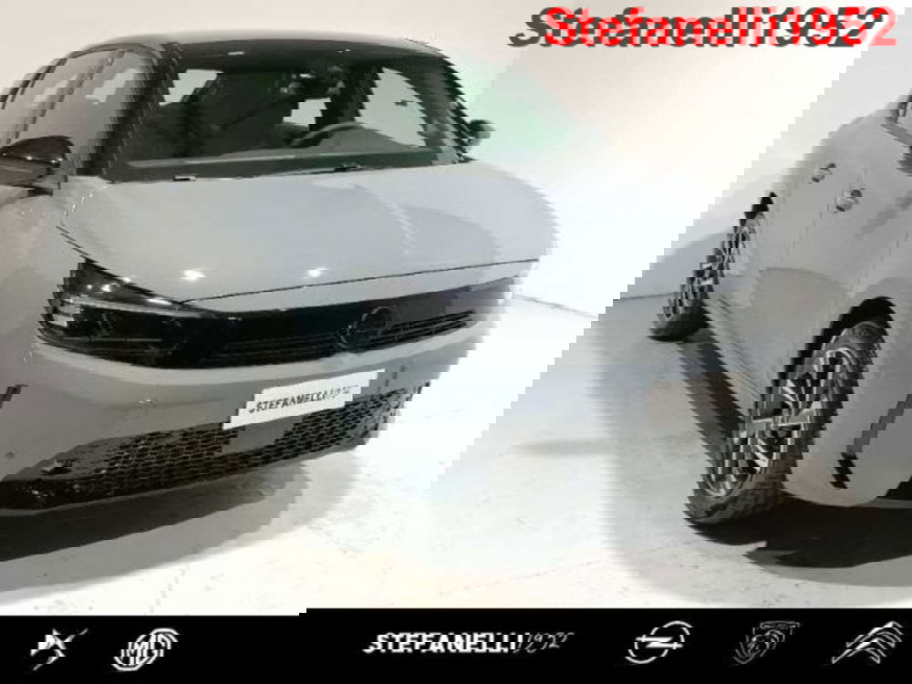 Opel Corsa nuova a Bologna