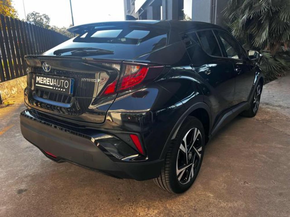 Toyota Toyota C-HR usata a Sassari (6)