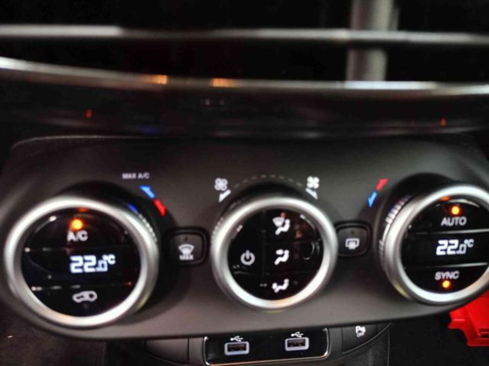 Fiat 500X nuova a Vercelli (18)