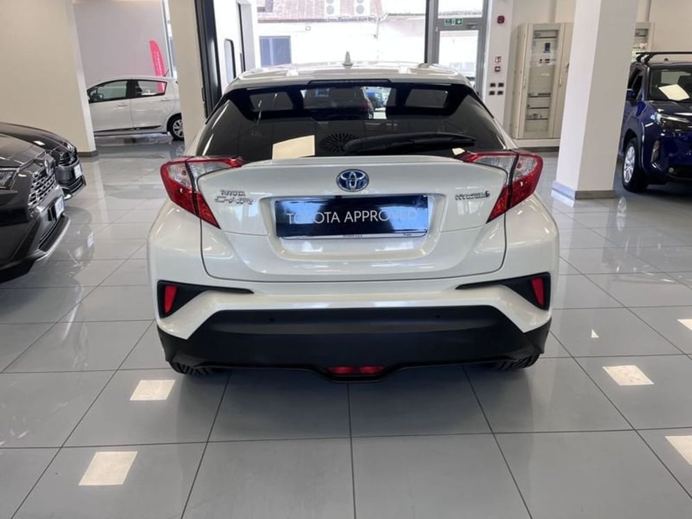 Toyota Toyota C-HR usata a Prato (5)