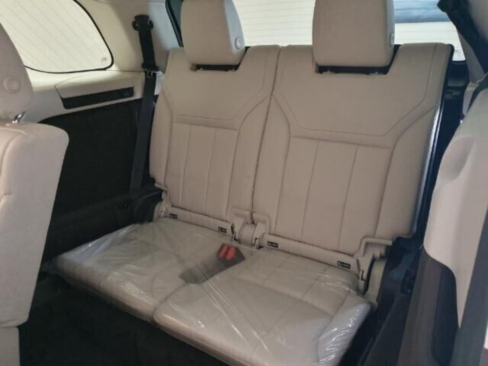 Land Rover Discovery usata a Napoli (7)