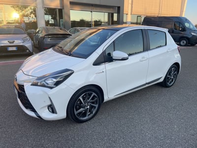 Toyota Yaris 1.5 Hybrid 5 porte Style del 2017 usata a Piacenza