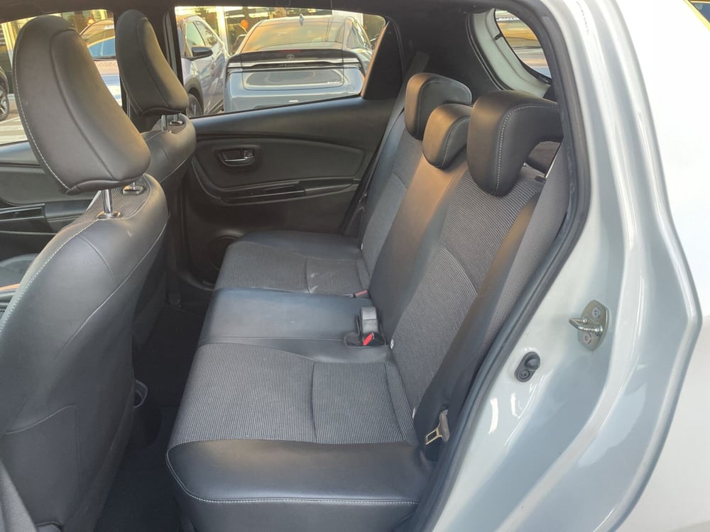 Toyota Yaris usata a Piacenza (12)