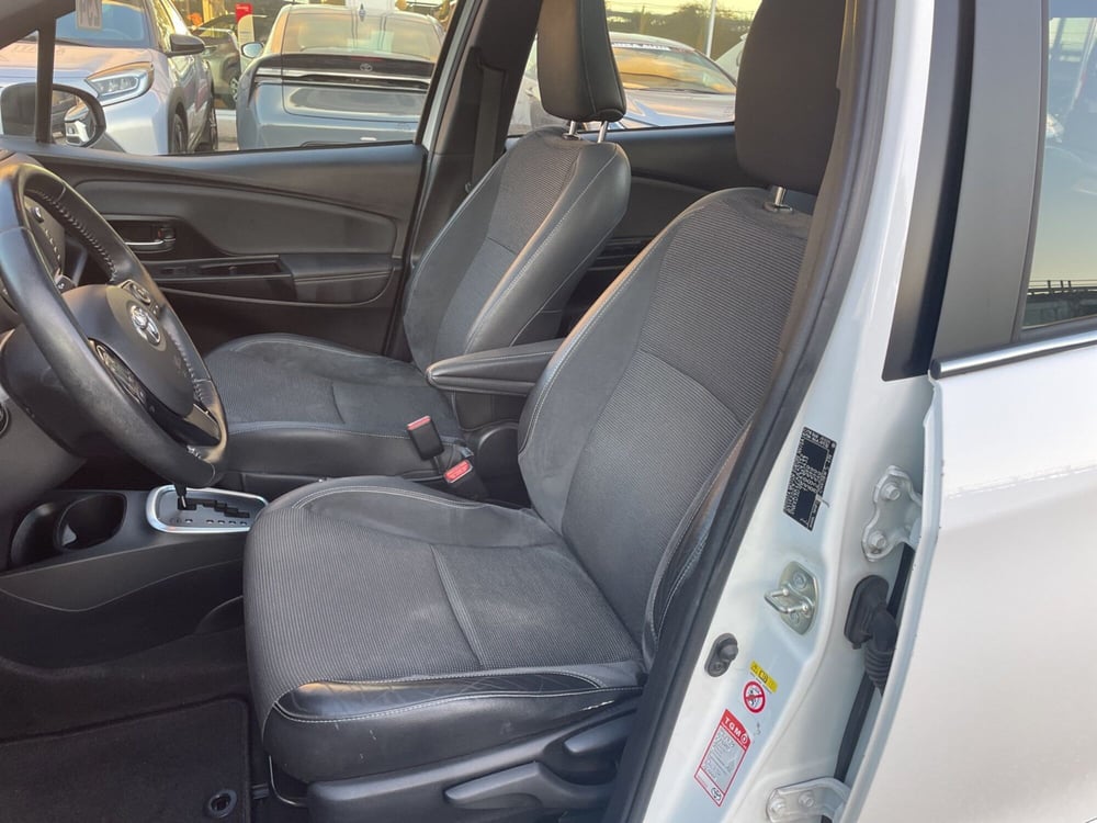 Toyota Yaris usata a Piacenza (15)