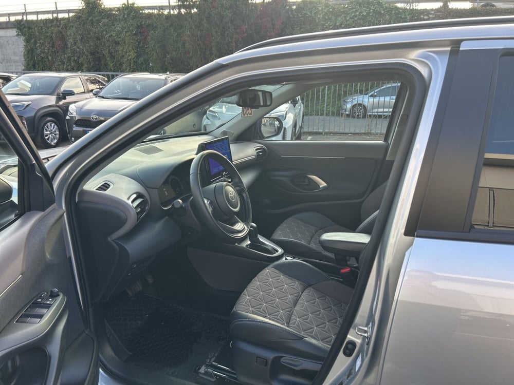 Toyota Yaris Cross usata a Piacenza (12)