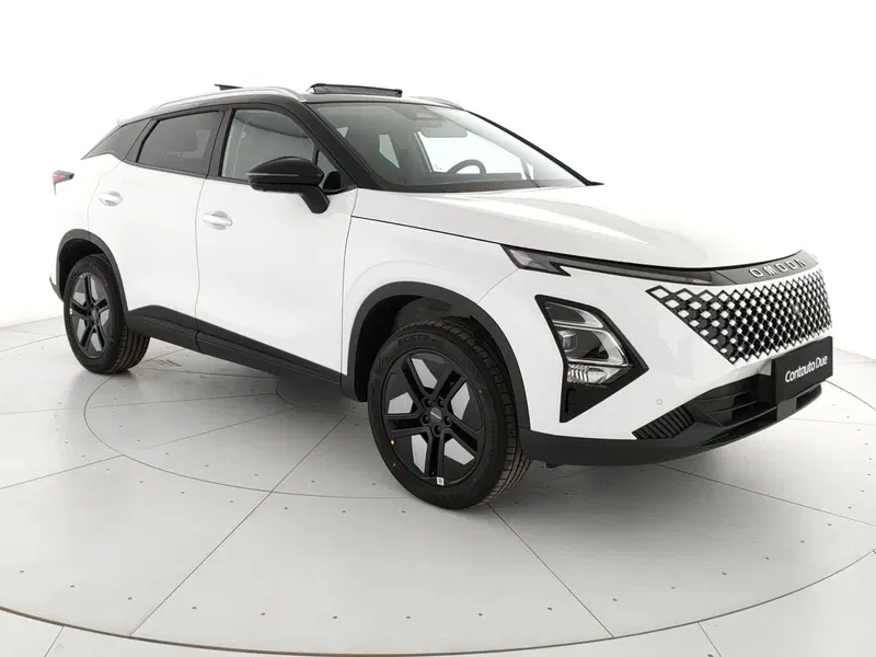 Omoda Omoda 5 SHS-H nuova a Caserta (3)