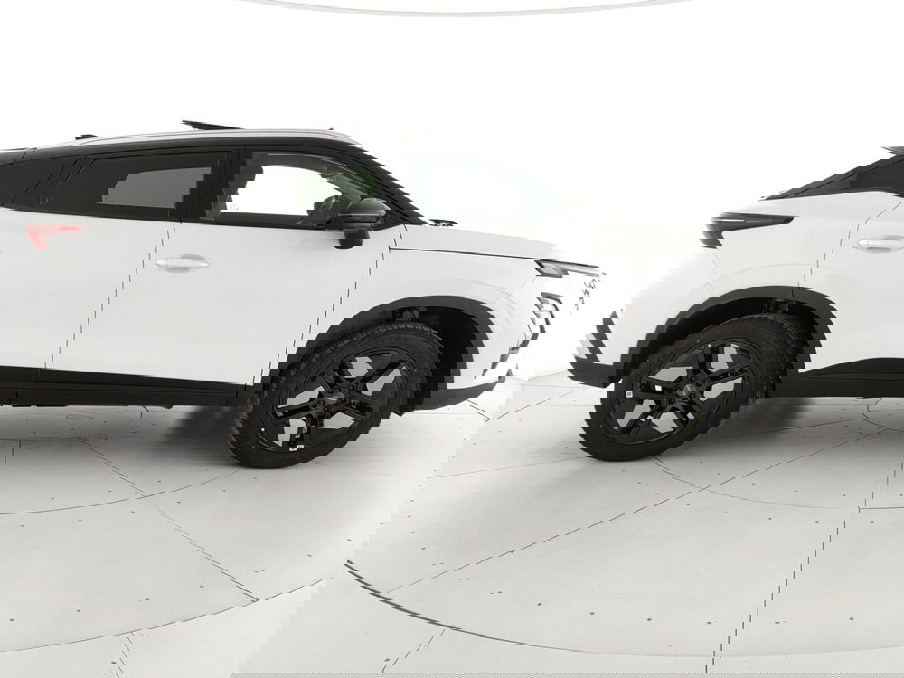 Omoda Omoda 5 SHS-H nuova a Caserta (4)