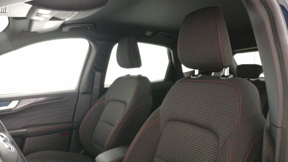 Ford Kuga usata a Roma (13)
