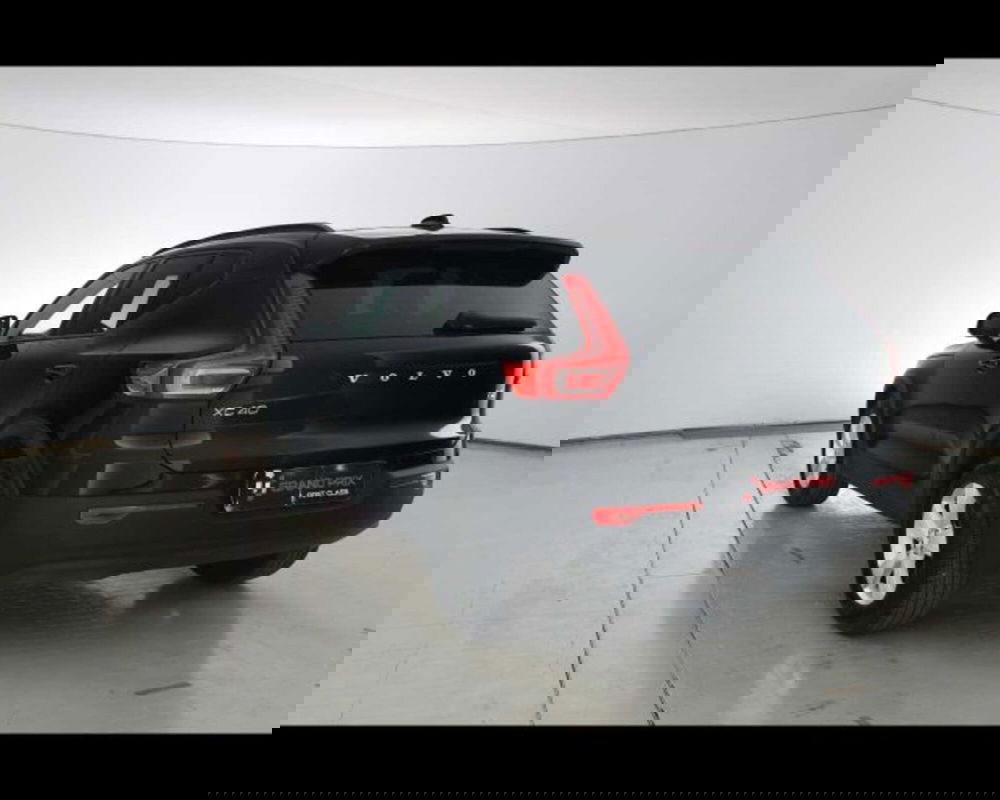Volvo XC40 usata a Bologna (7)