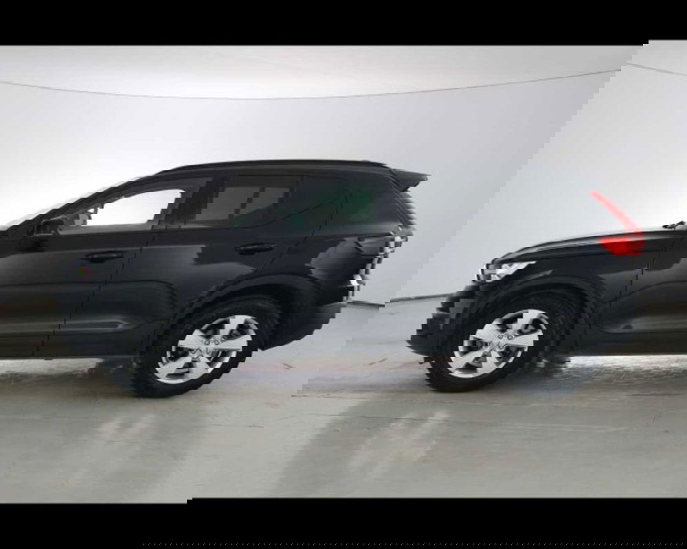 Volvo XC40 usata a Bologna (8)