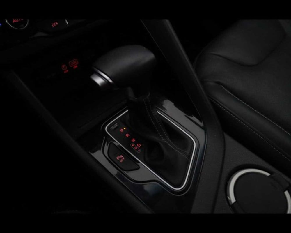 Kia Niro usata a Bologna (16)