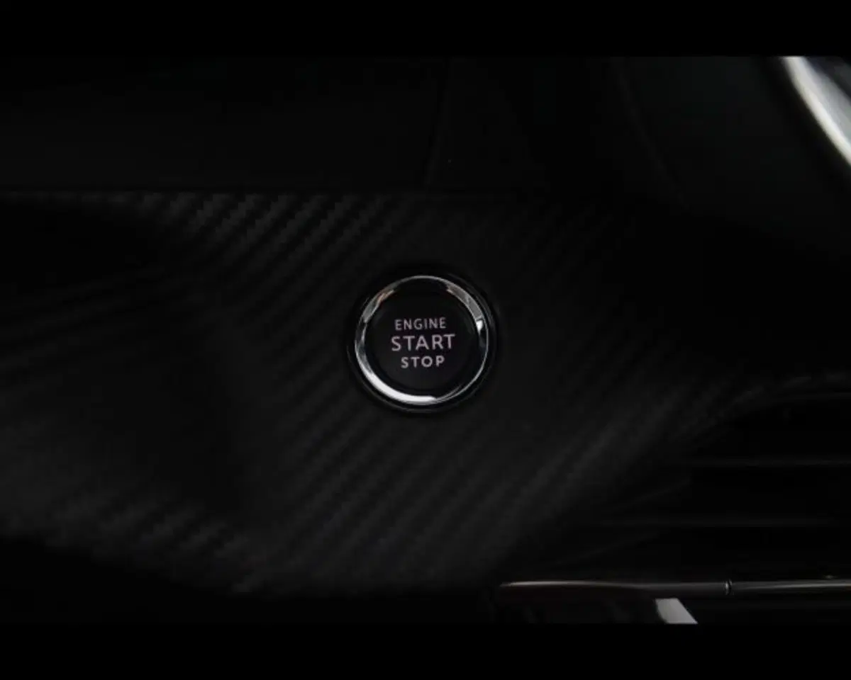 Peugeot 208 usata a Bologna (16)