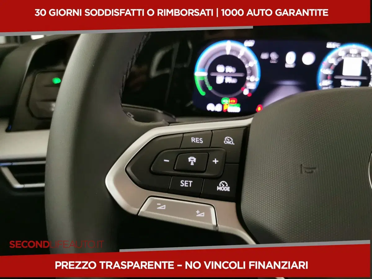 Volkswagen Golf nuova a Roma (12)