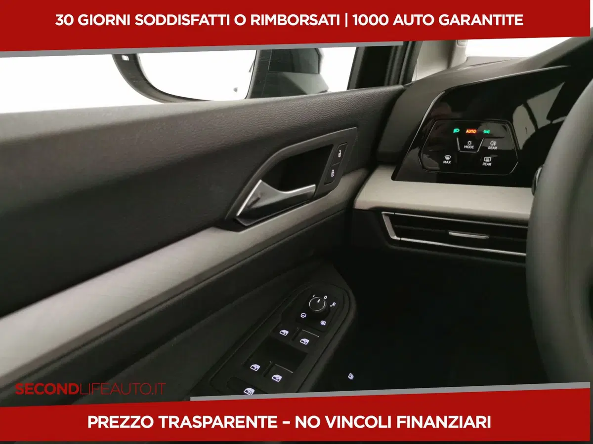 Volkswagen Golf nuova a Roma (18)