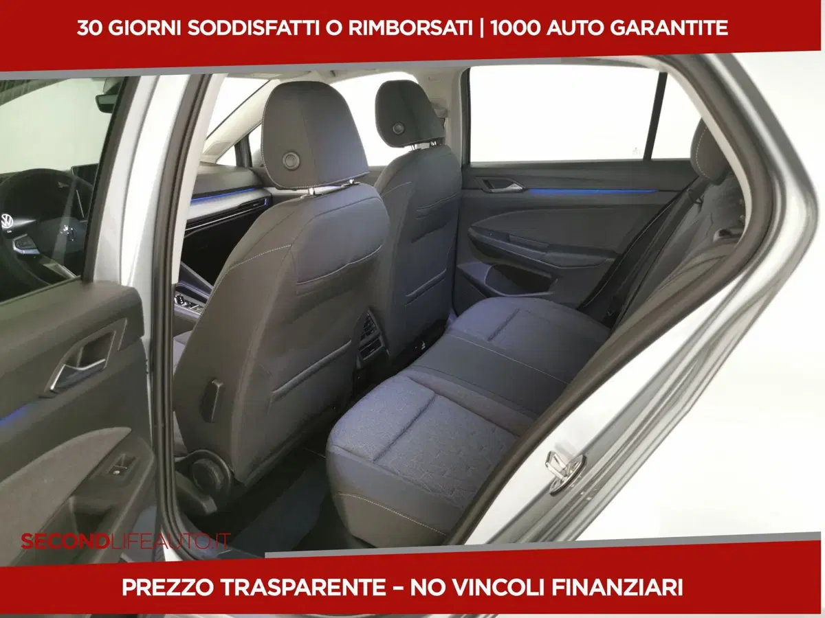 Volkswagen Golf nuova a Roma (8)