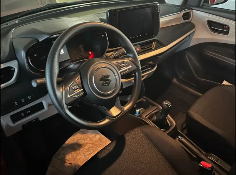 Suzuki Swift nuova a Alessandria (6)