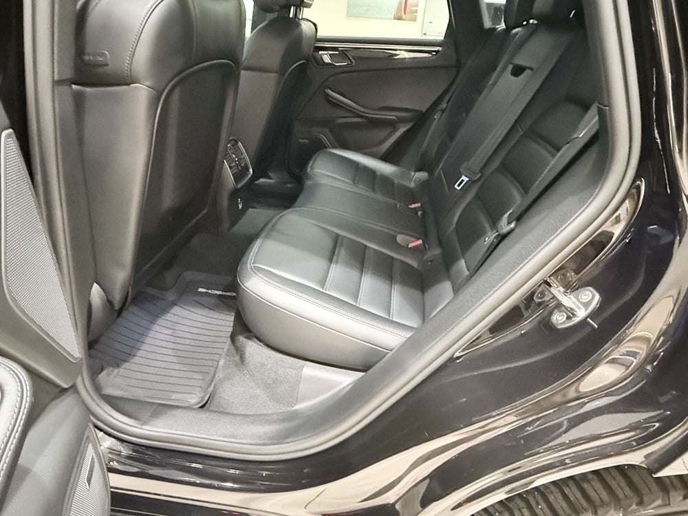 Porsche Macan usata a Latina (8)