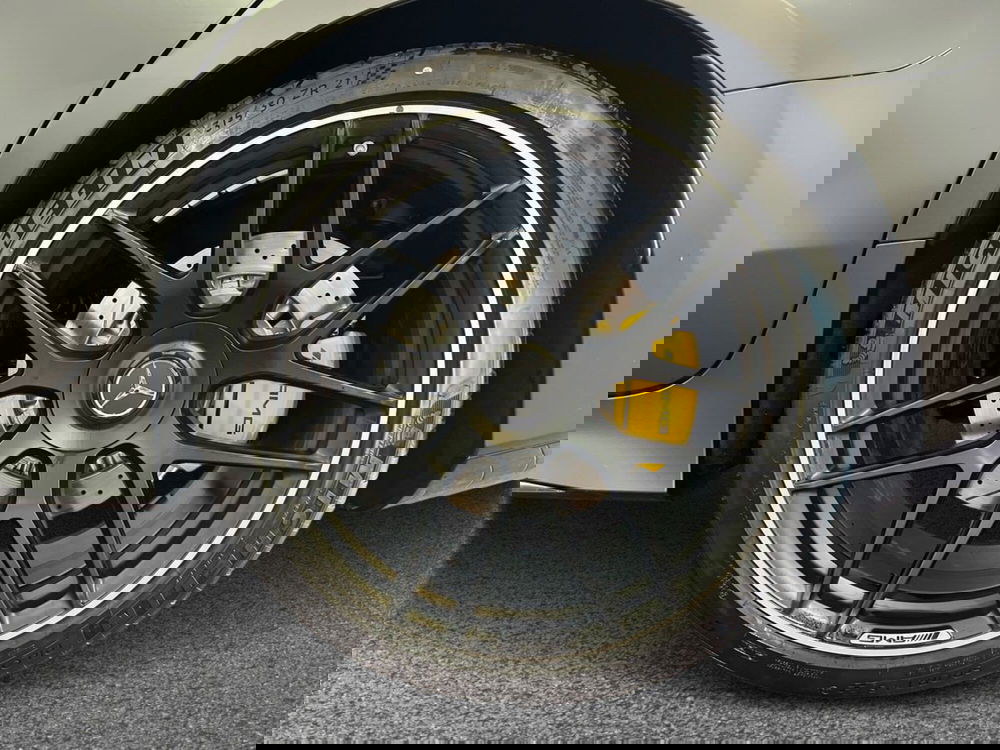Mercedes-Benz AMG GT Coupé 4 usata a Lecce (17)