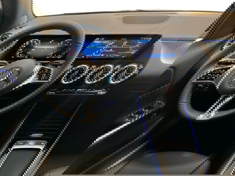 Mercedes-Benz GLA SUV nuova a Rimini (11)