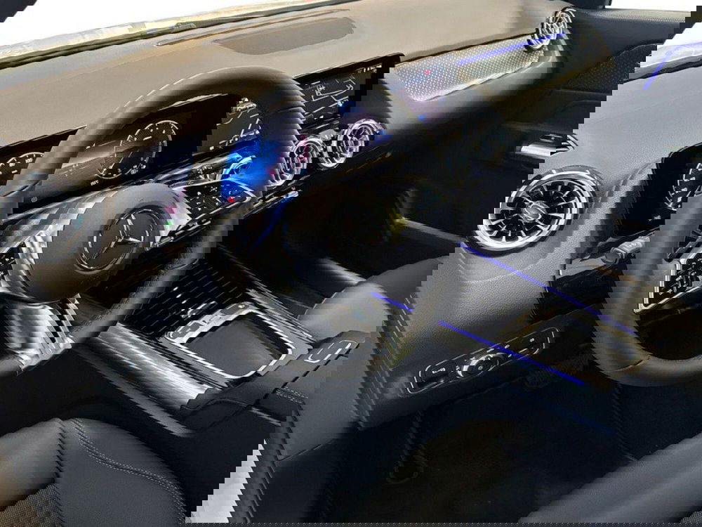 Mercedes-Benz GLA SUV nuova a Rimini (16)