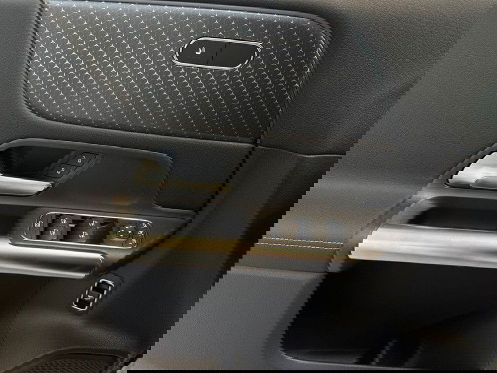 Mercedes-Benz GLA SUV nuova a Rimini (17)