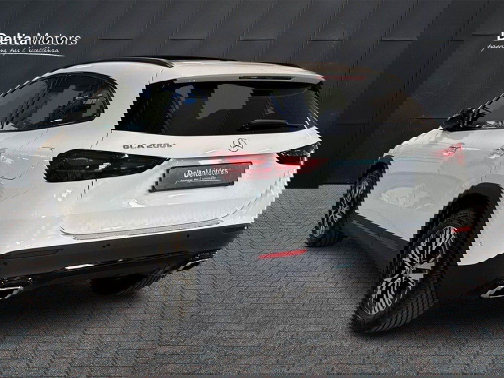 Mercedes-Benz GLA SUV nuova a Rimini (3)