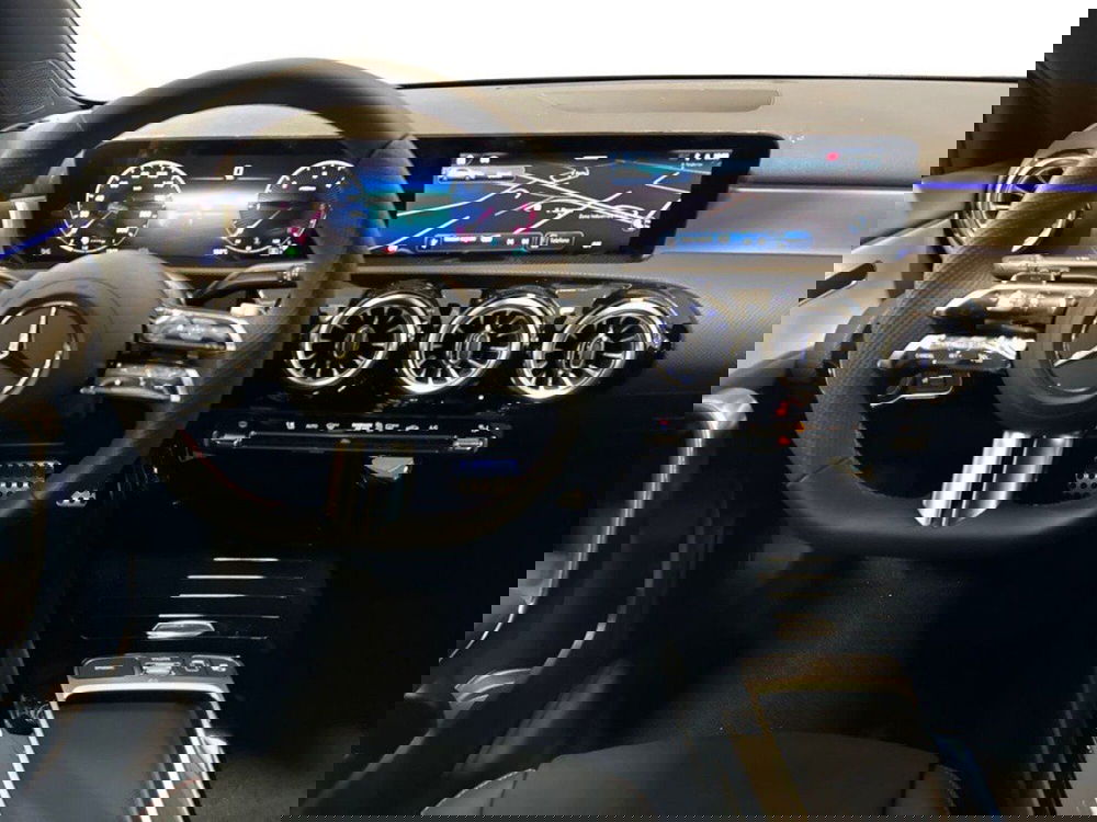 Mercedes-Benz Classe A Sedan nuova a Rimini (11)