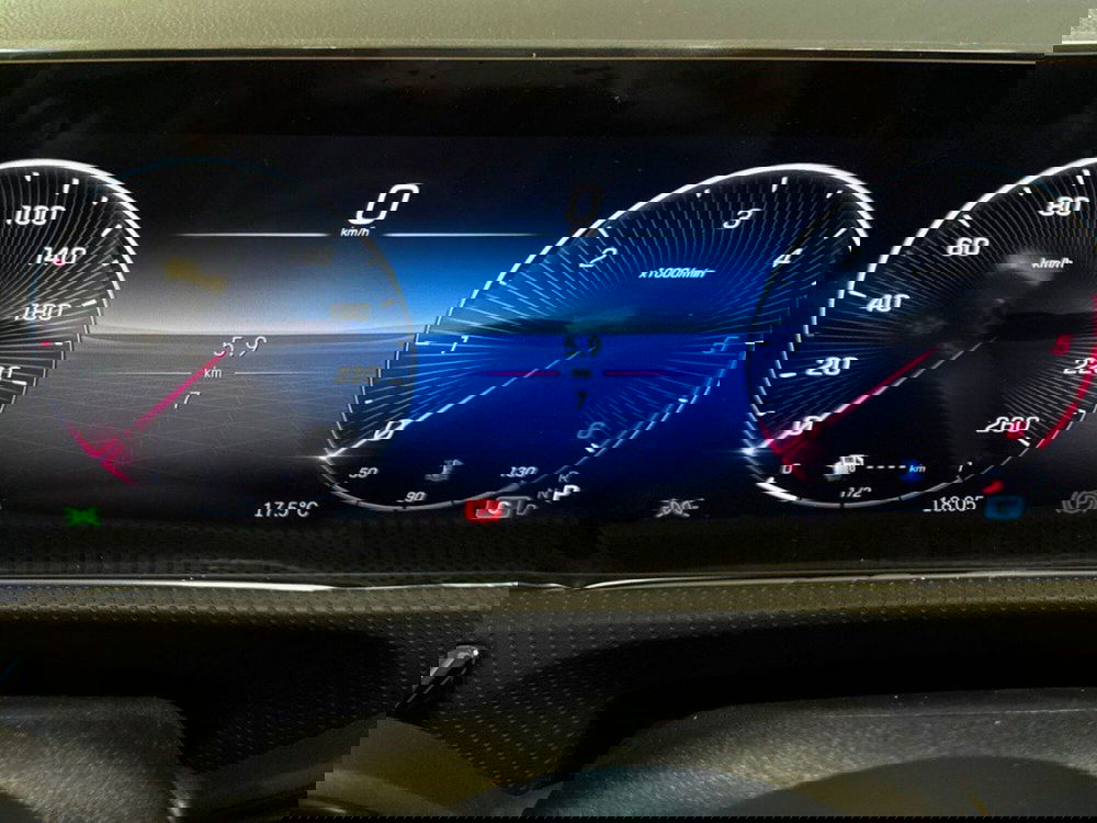 Mercedes-Benz Classe A Sedan nuova a Rimini (9)