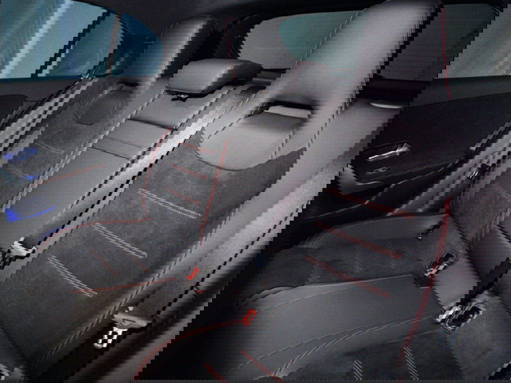 Mercedes-Benz Classe A Sedan nuova a Macerata (7)