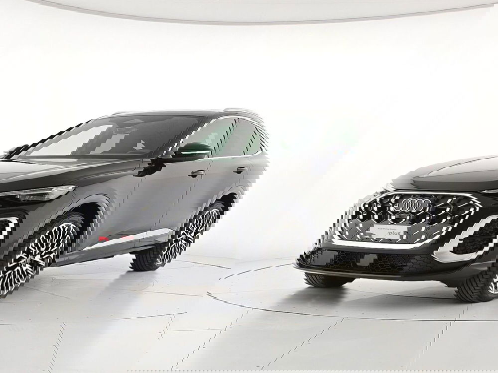 Audi Q5 Sportback nuova a Alessandria