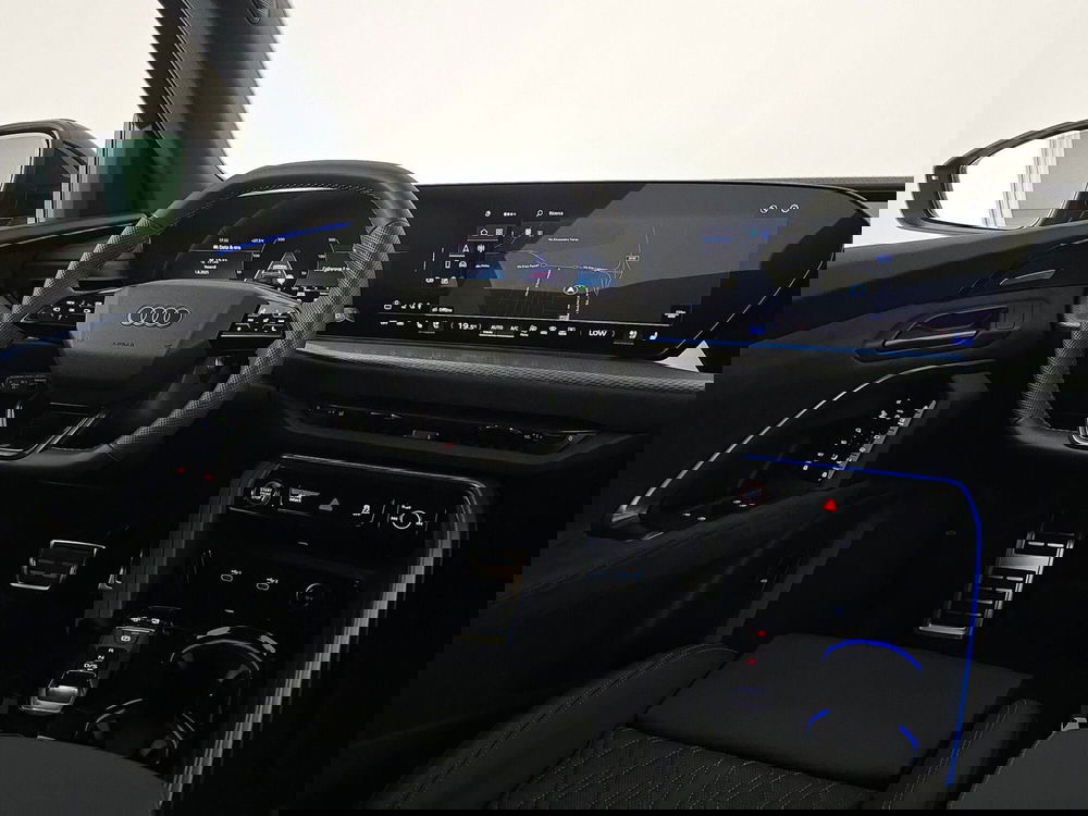 Audi Q5 Sportback nuova a Alessandria (10)