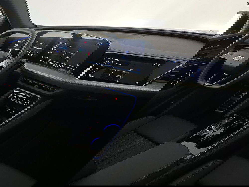 Audi Q5 Sportback nuova a Alessandria (12)