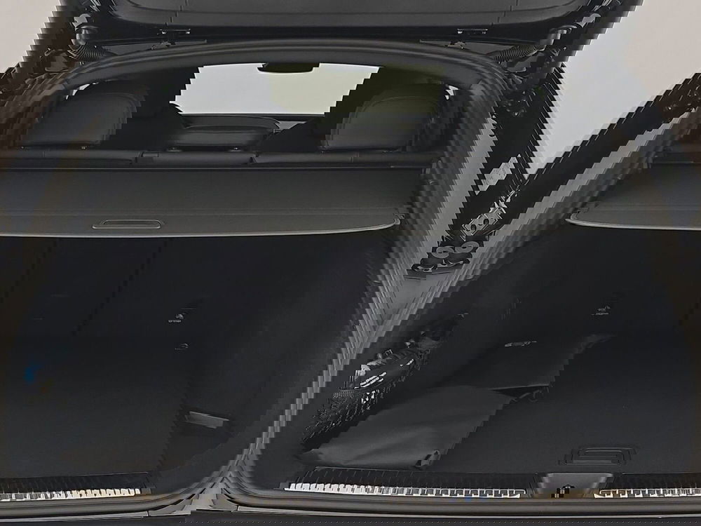 Audi Q5 Sportback nuova a Alessandria (8)