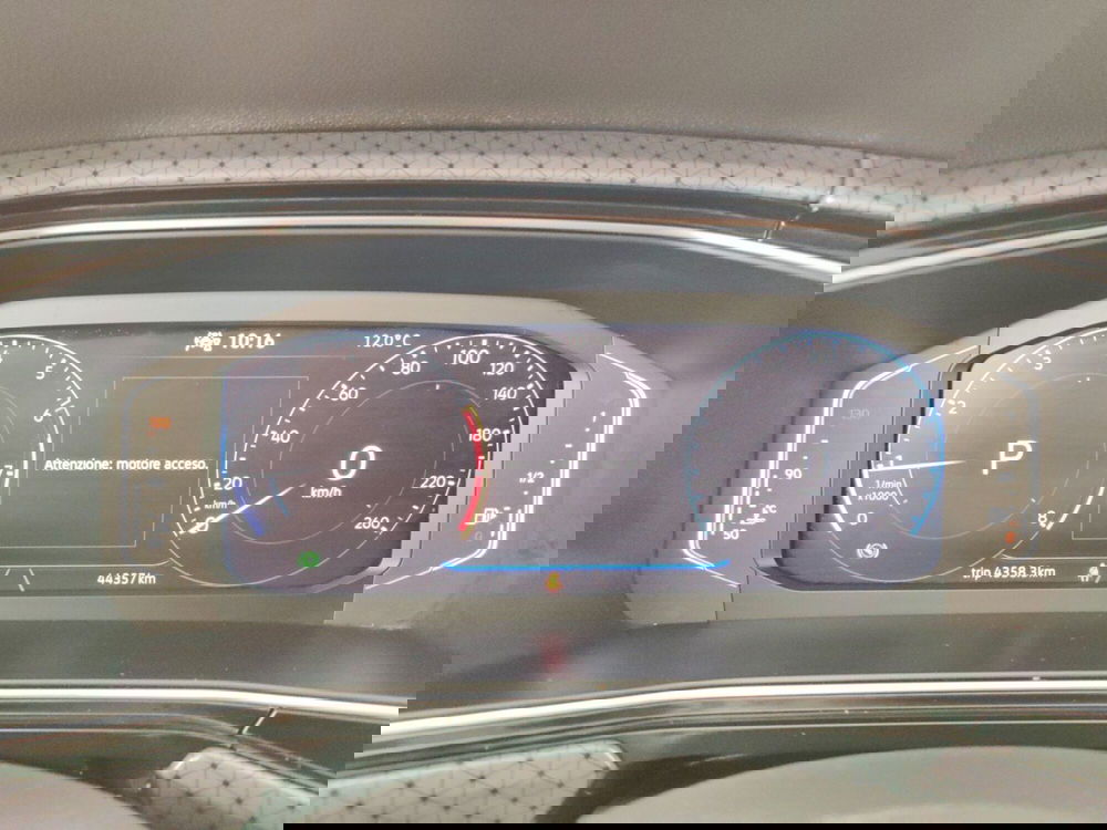 Volkswagen T-Cross usata a Massa-Carrara (15)