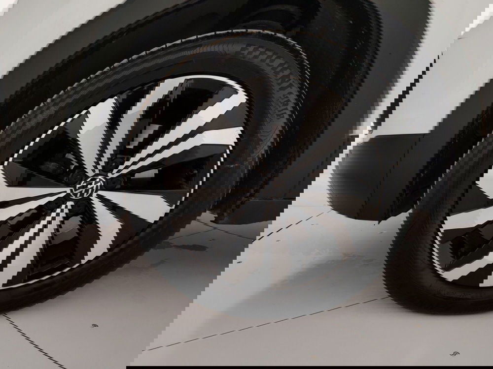 Volkswagen T-Cross usata a Massa-Carrara (6)