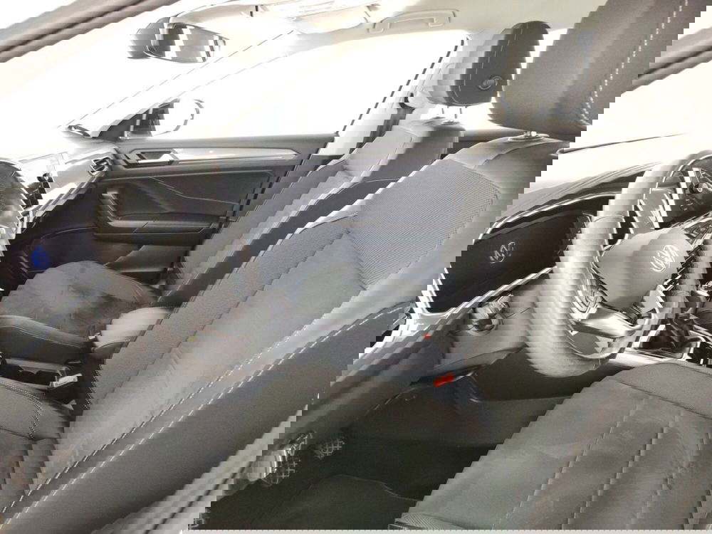 Volkswagen T-Roc usata a Massa-Carrara (7)