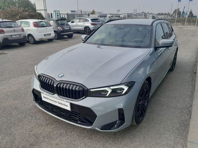 BMW Serie 3 Touring 320d  mhev 48V xdrive MSport auto del 2023 usata a Asti