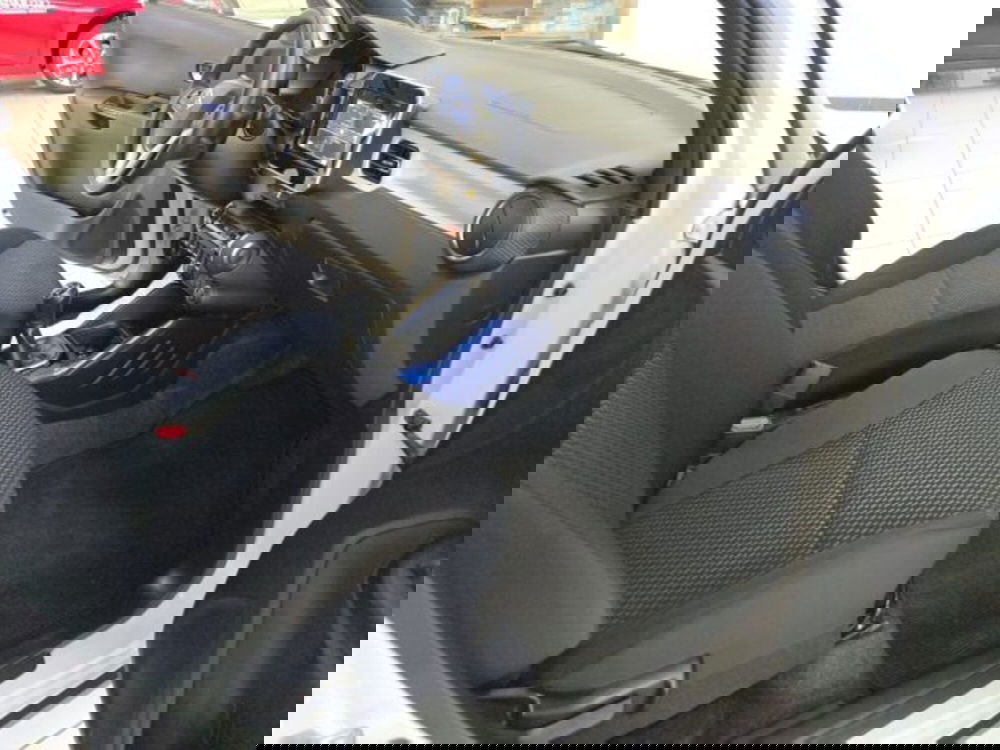 Suzuki Ignis usata a Reggio Emilia (13)