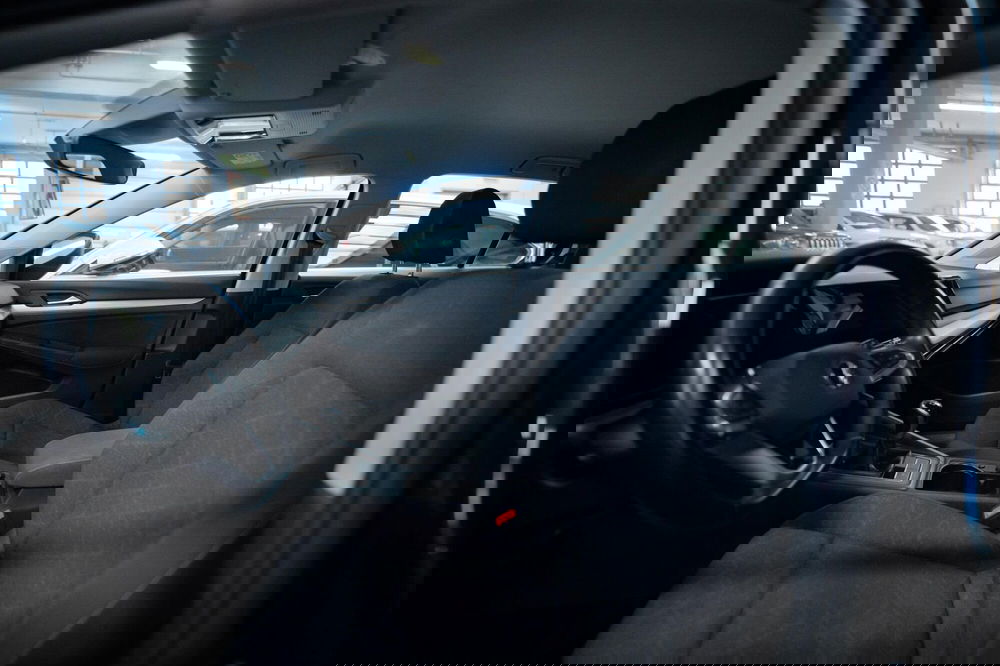 Volkswagen Golf usata a Torino (8)