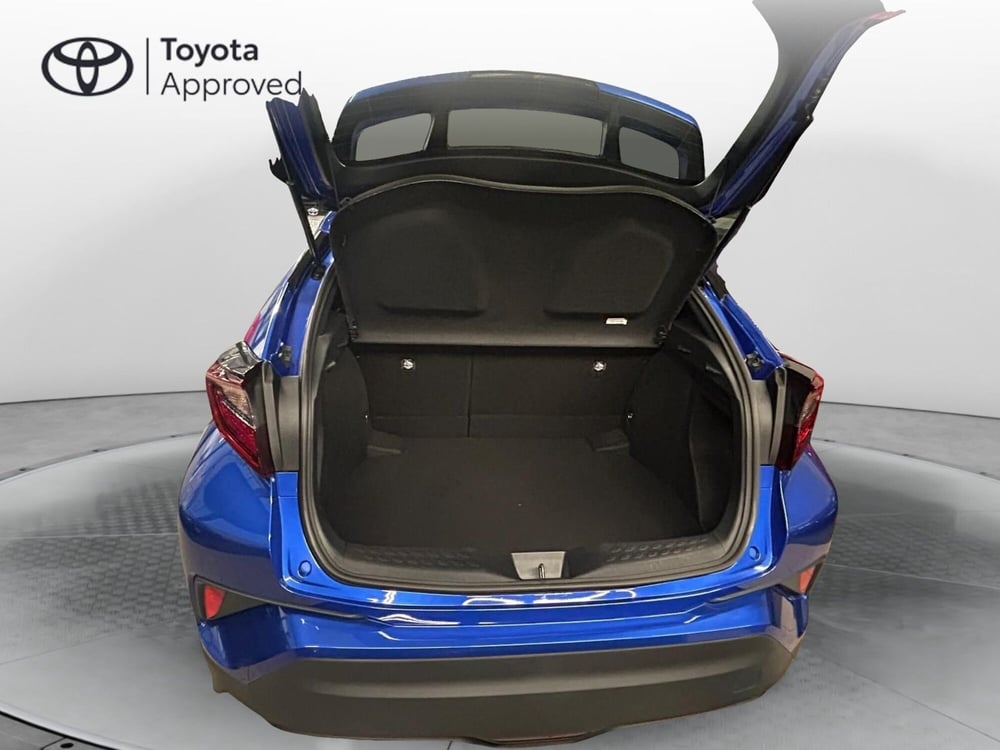 Toyota Toyota C-HR usata a Bergamo (10)