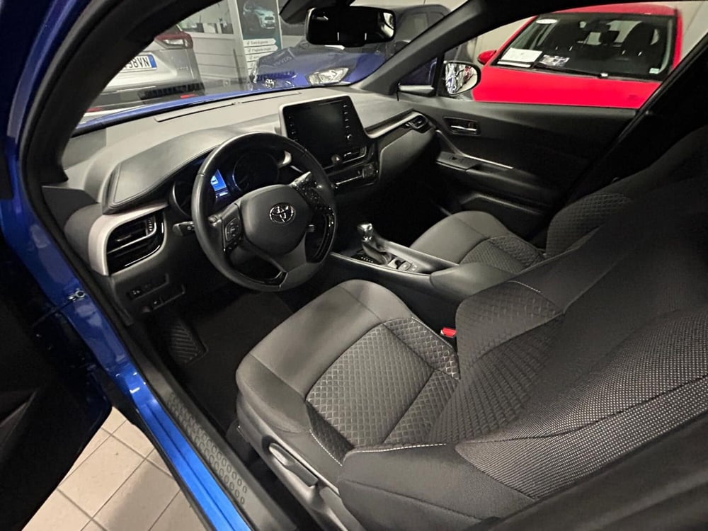Toyota Toyota C-HR usata a Bergamo (17)