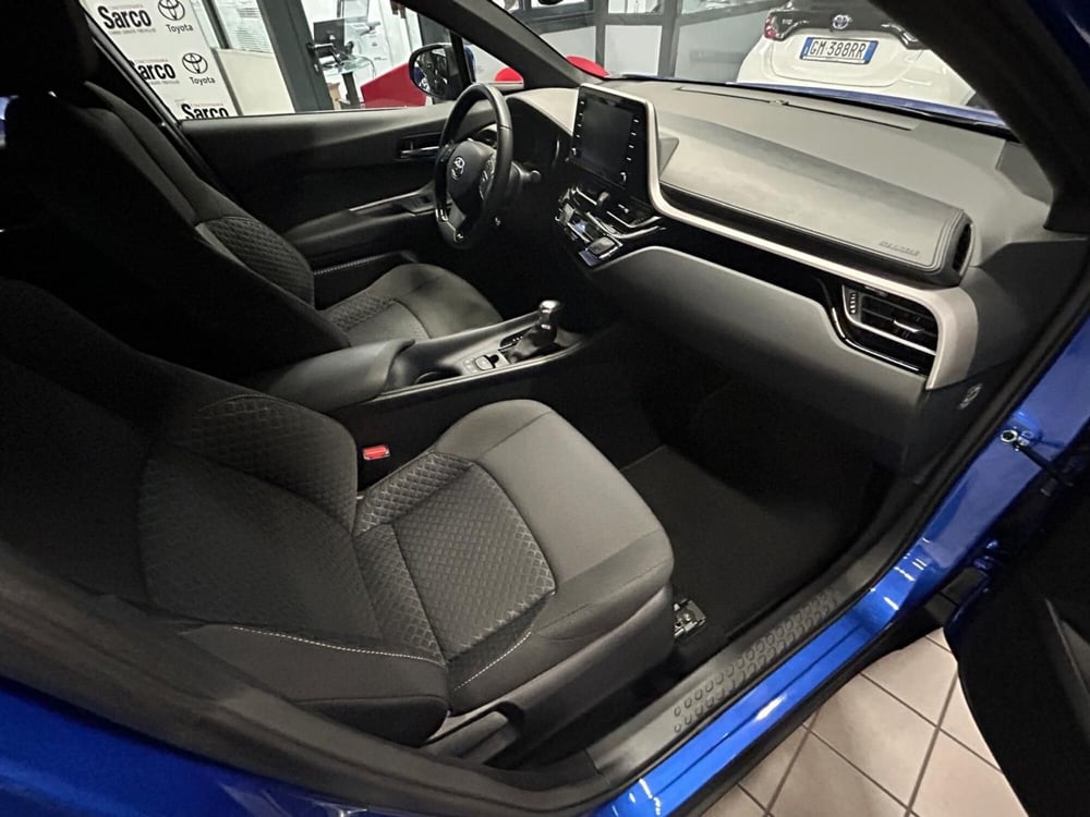 Toyota Toyota C-HR usata a Bergamo (5)