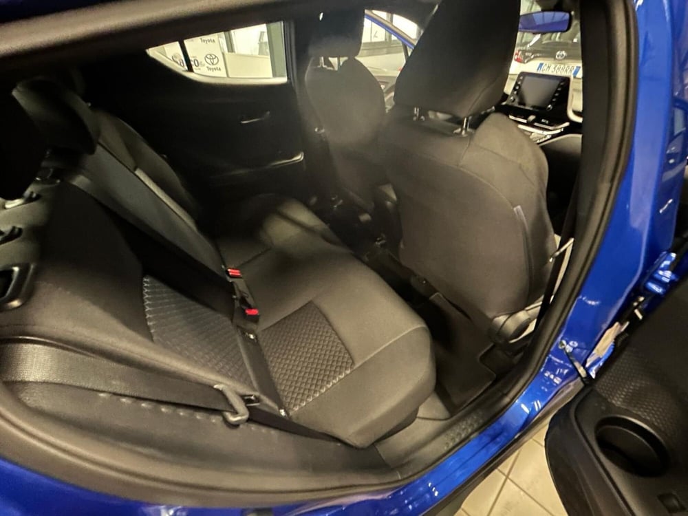 Toyota Toyota C-HR usata a Bergamo (7)