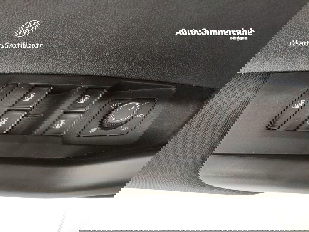 Volkswagen Taigo usata a Bologna (9)