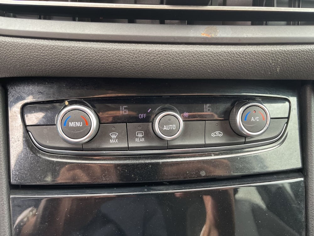 Opel Grandland usata a Frosinone (12)