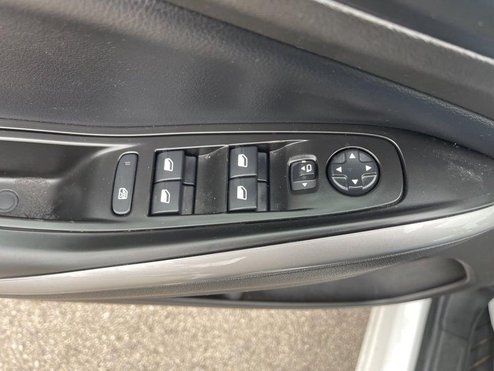 Opel Grandland usata a Frosinone (16)